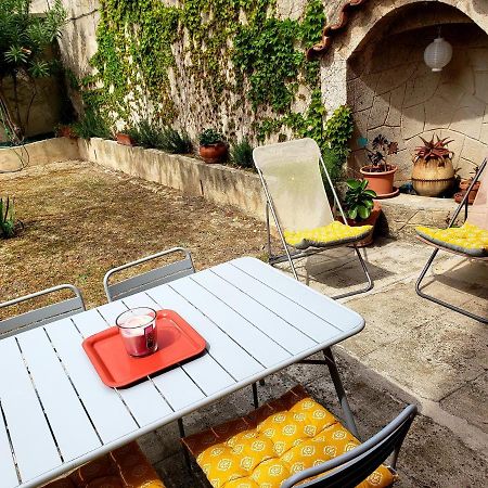 Appartement Au Coeur De Cassis Avec Jardin Ngoại thất bức ảnh
